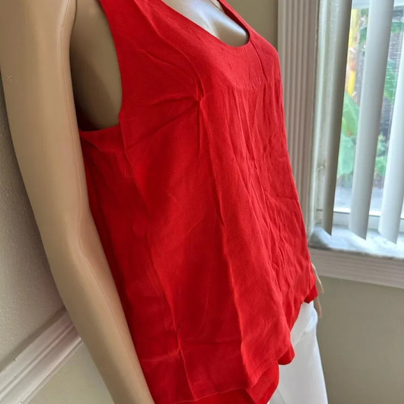 LEMIEUX RED SLEEVELESS TOP WITH OPEN BACK - Picture 3 of 7